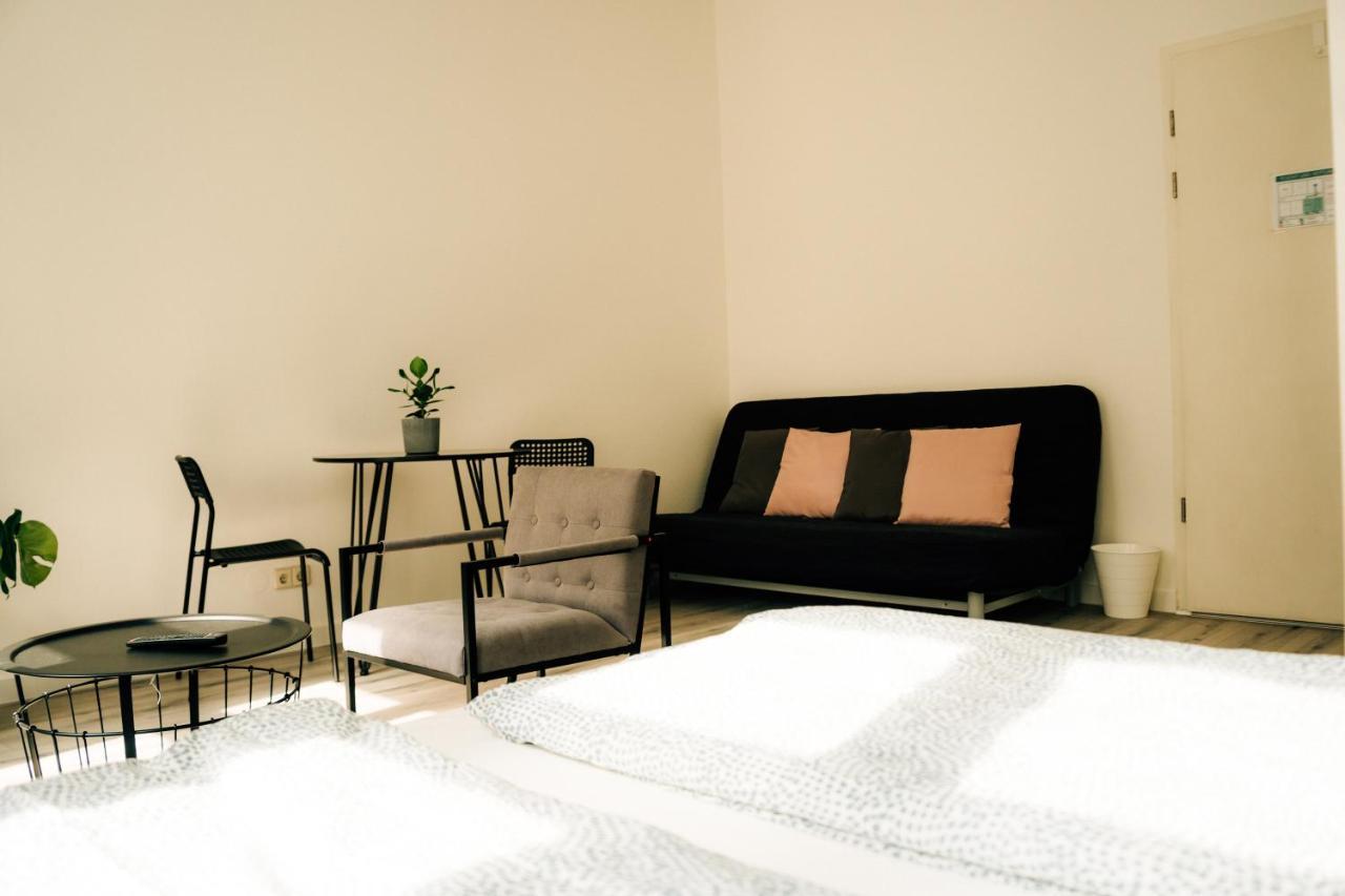 Oskars Absteige Hostel Leipzig Ngoại thất bức ảnh