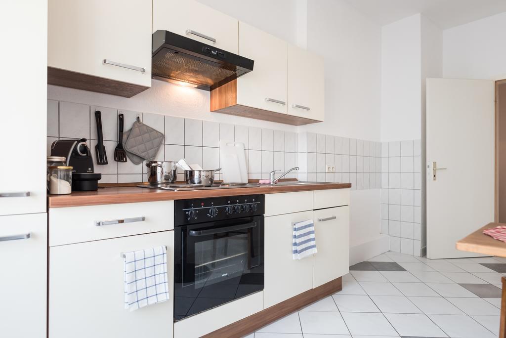 Oskars Absteige Hostel Leipzig Ngoại thất bức ảnh
