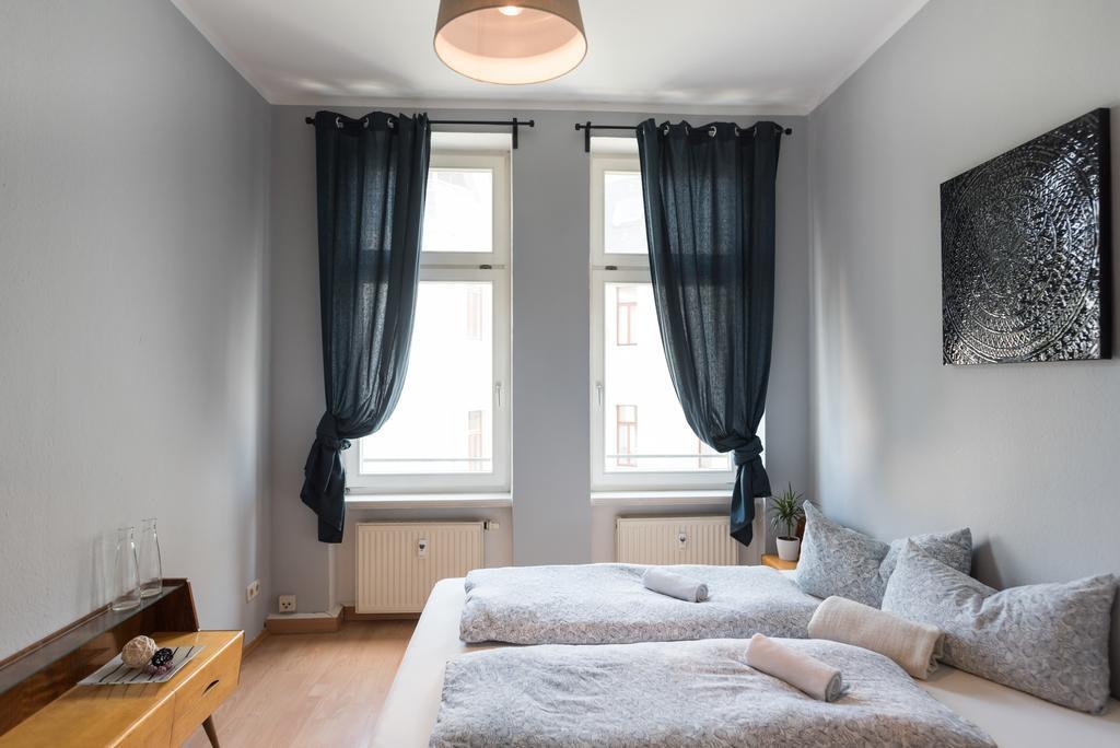 Oskars Absteige Hostel Leipzig Ngoại thất bức ảnh